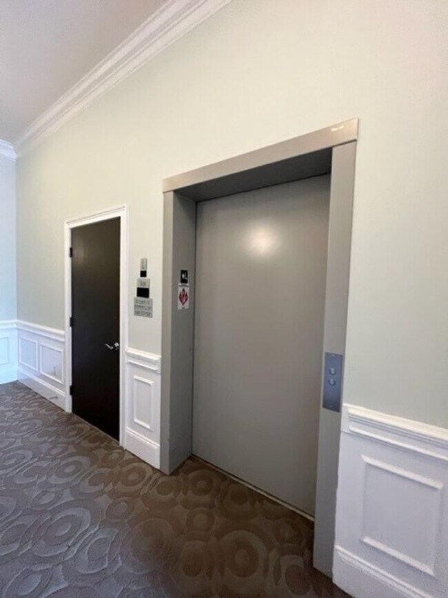 Foto del edificio - 2BR/2FULL BATH! Down Town Wilmington ''The Weldon'', an art deco Brooklyn Arts district.