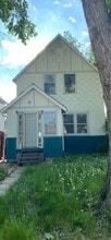 Building Photo - 1657 Athol St