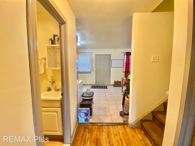 Building Photo - 3 br, 2 bath House - 2104 n 11th st