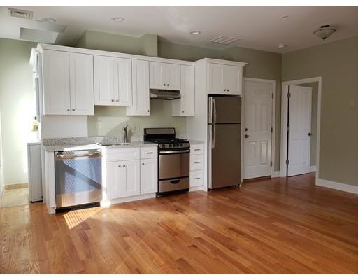 Foto principal - 589A Main St