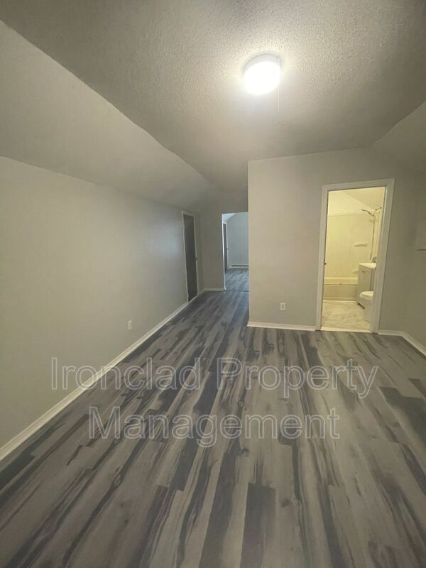 Foto del edificio - 206 Crown St