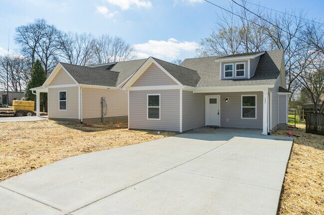 Foto del edificio - Charming 3 bed 2 bath in Gallatin!