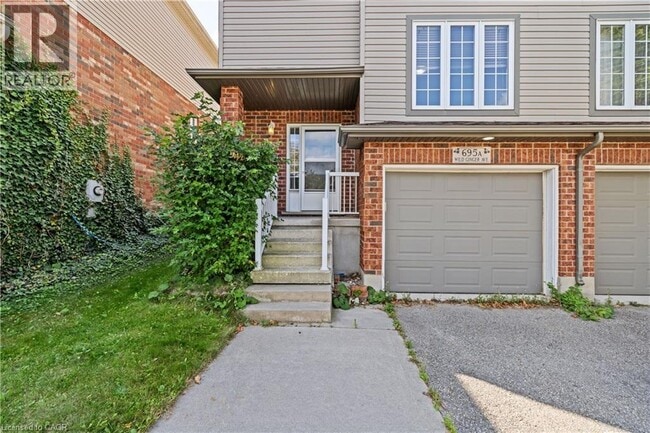 Building Photo - 695 Wild Ginger Ave