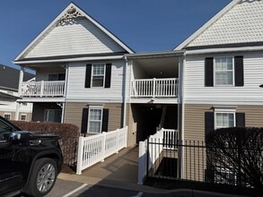 Building Photo - 9200 Spring Creek Ln