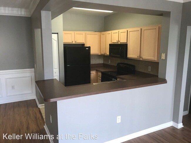 Building Photo - 12861 Madison Pointe Cir