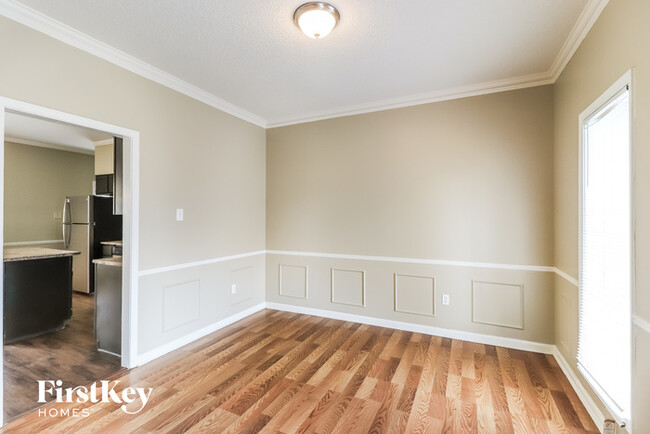 Foto del edificio - 2190 Rotherwood Pl