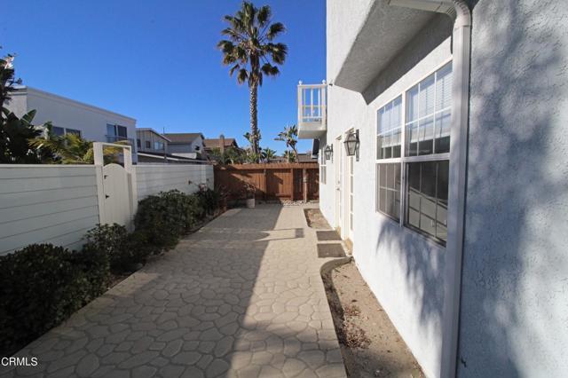 Foto del edificio - 5028 Dolphin Way