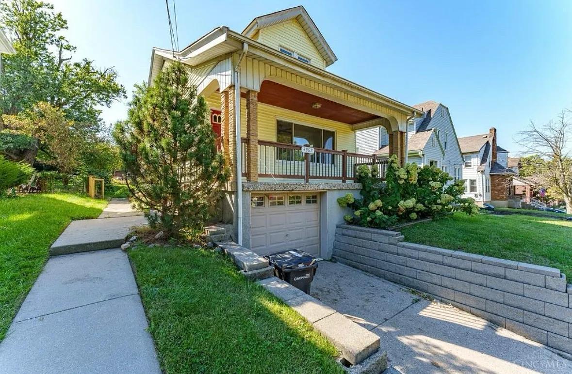 Foto principal - 4967 Western Hills Ave