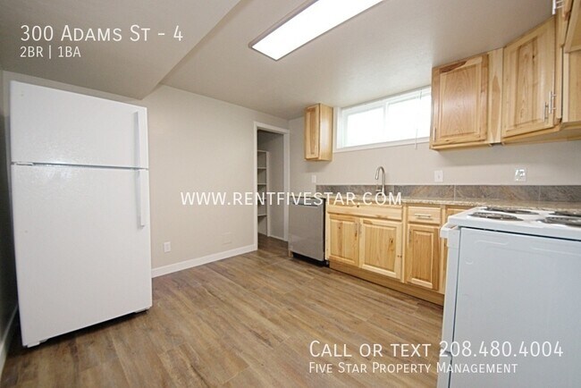 Foto del edificio - Beautiful 2 Bedroom 1 Bathroom Apartment i...