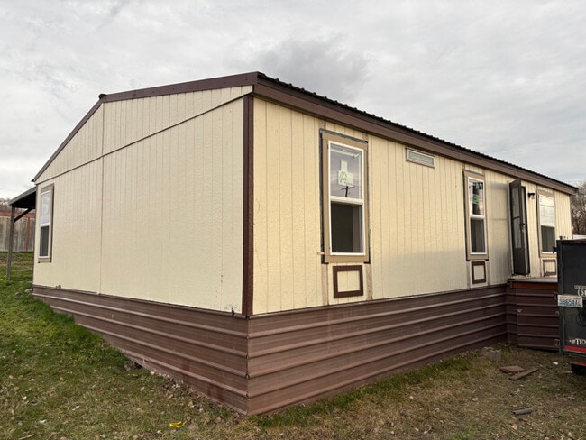 Foto del edificio - 471 Cheyne Rd