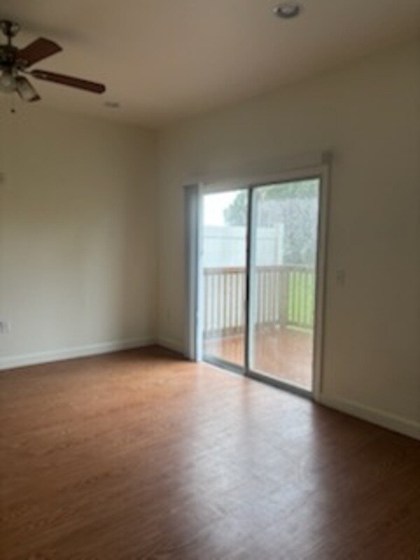 Foto del edificio - 1288 Evergreen Ct