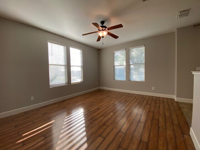 Building Photo - Charming 3bd/2ba Home in Arroyo Vista Comm...