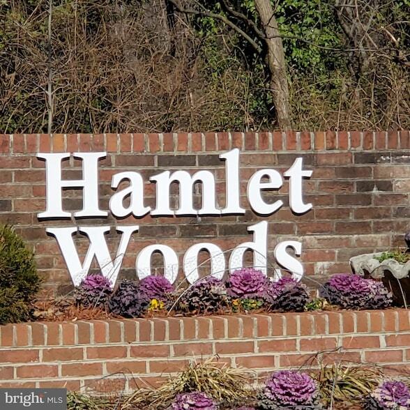 Foto del edificio - 4429 Blue Heron Way