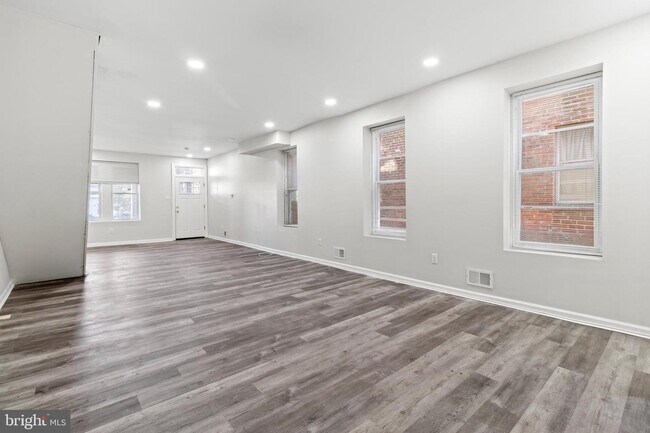 Building Photo - 5034 Haverford Ave