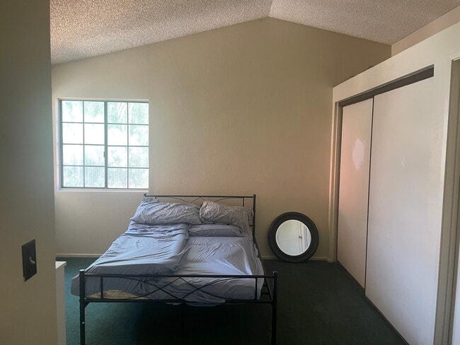 Building Photo - 27171 Denali Peak Rd