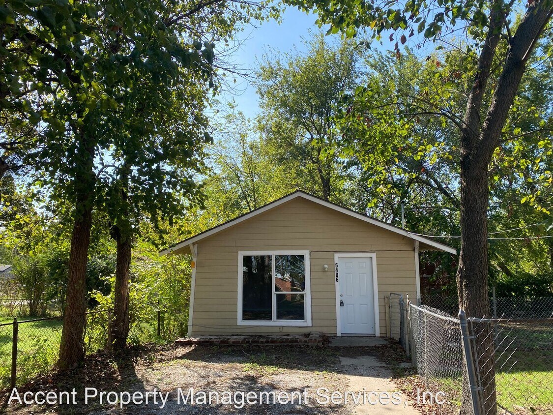 Studio, 1 bath House 6406 West 60th Street House for Rent in Tulsa