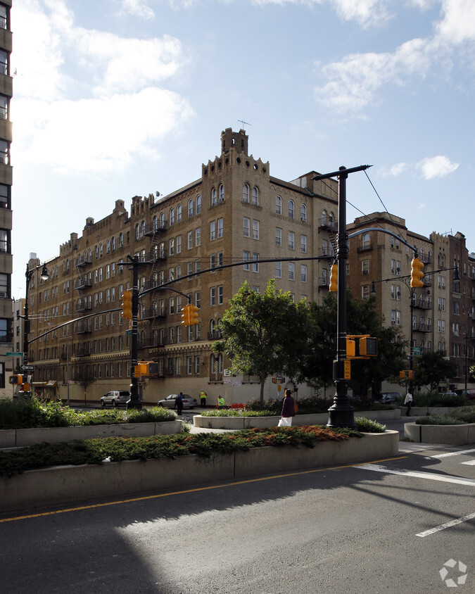 Foto del edificio - 960 Grand Concourse