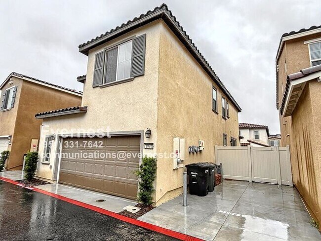 Building Photo - 1934 Ray Abril Jr Ln