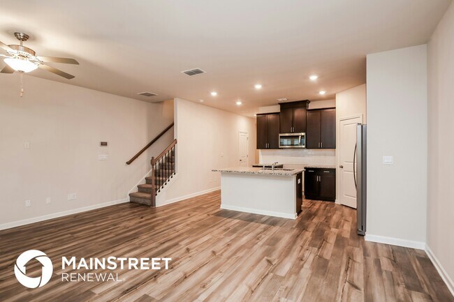 Foto del edificio - 5110 Glade Park Dr