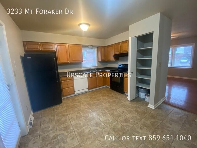 Building Photo - 3233 Mt Foraker Dr