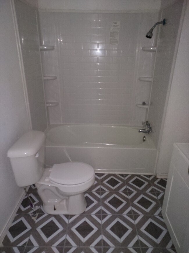 140 Wedgewood Loop, Mabank, TX 75156 House Rental in Mabank, TX