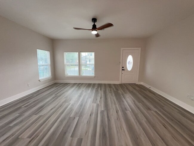 Foto del edificio - 224 Everton St