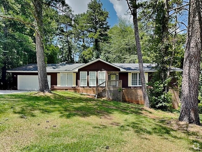Building Photo - 3994 Pinehurst Valley Dr