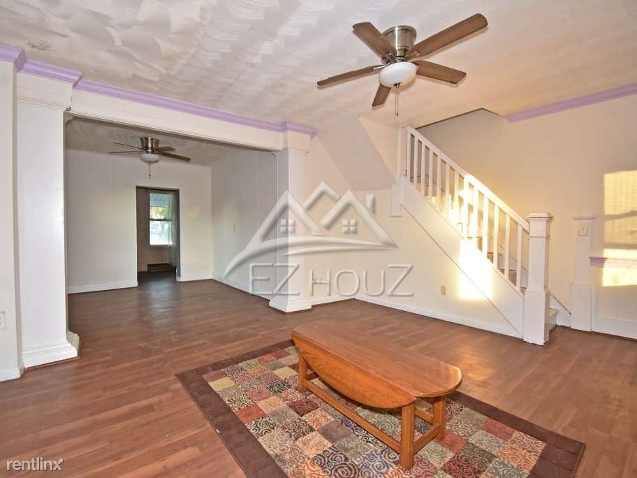 Primary Photo - 3 br, 1 bath Apartment - 427 Maude Ave