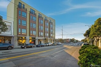 Building Photo - 3945 Judah St