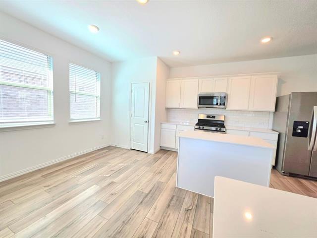 Building Photo - 8500 Gray Squirrel Ln.