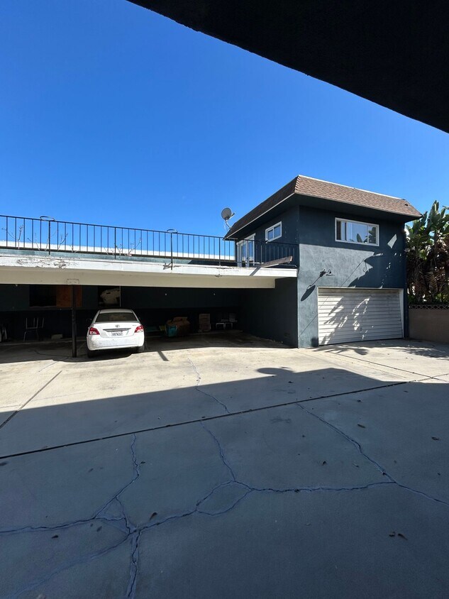 Foto del edificio - 12128 Ramona Ave