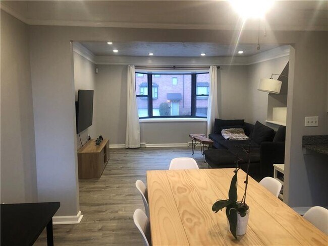 Foto del edificio - 4856 Mossfield Ct