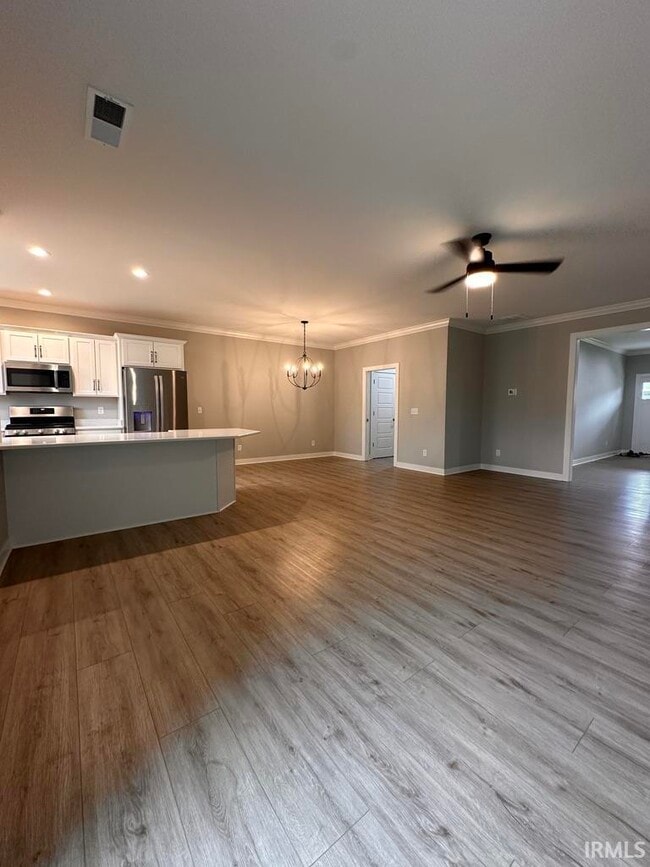 Building Photo - 3824 High Pointe Dr