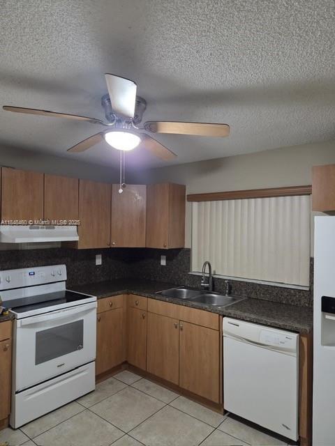 Building Photo - 18921 NW 63rd Ct Cir