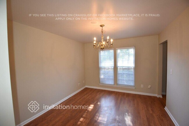 Building Photo - 5840 Branthurst Dr