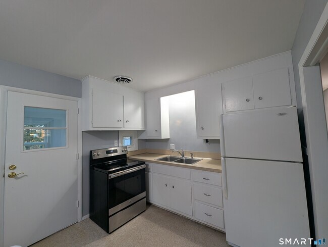 Foto del edificio - 189 Melrose Rd