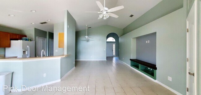 Foto del edificio - 3 br, 2 bath House - 15230 Markham Dr