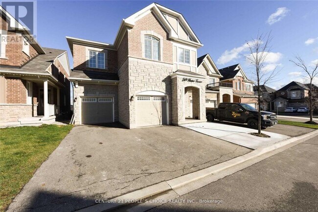 Building Photo - 249 Hinton Ter