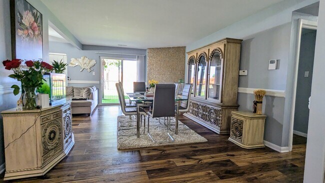 Foto del edificio - 2254 N Baldwin Way