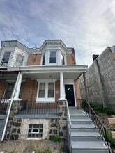 Building Photo - 5706 Delancey St