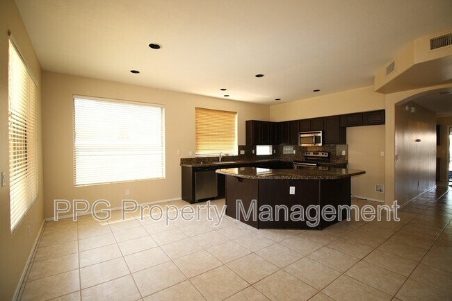 Foto del edificio - 29433 N 49th St