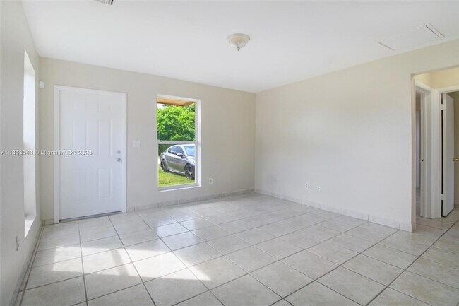 Foto del edificio - 11332 SW 207th Dr