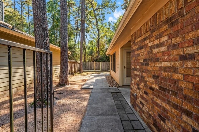 Building Photo - 26 S Cobble Hill Cir