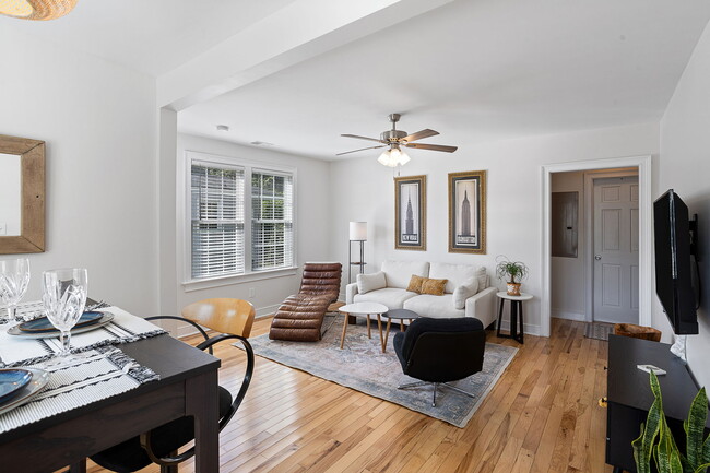 Building Photo - 3739 Tim St