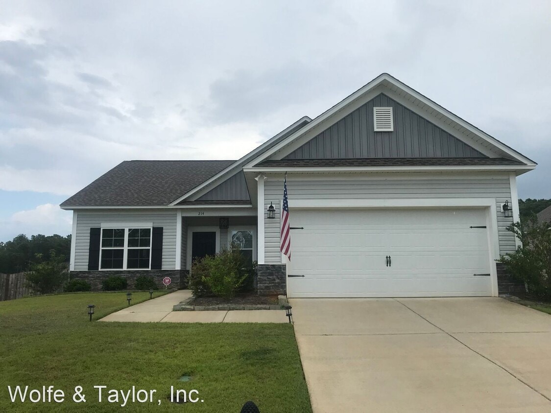 Primary Photo - 3 br, 2 bath House - 214 Shoals Landing Drive