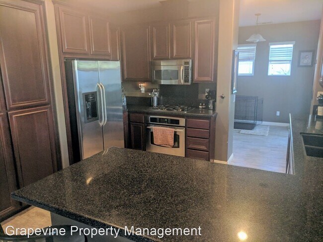 Foto del edificio - 5 br, 3 bath House - 31940 Daniel Way