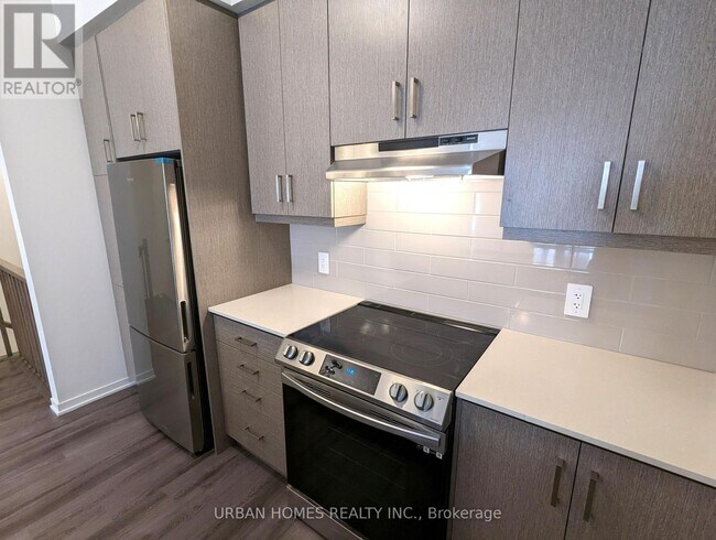 Building Photo - 21 Honeycrisp Cres