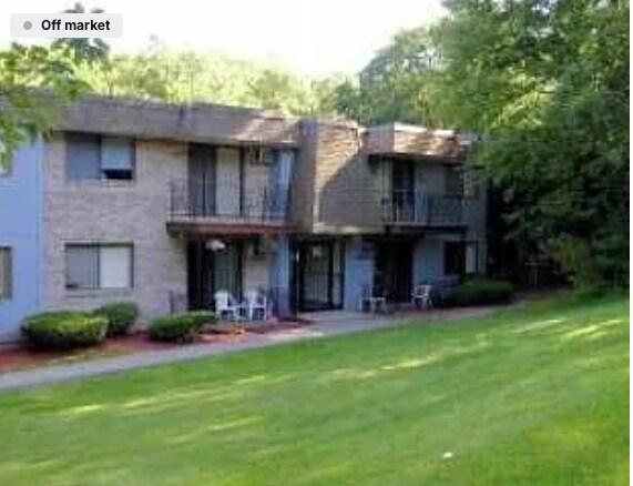 Foto del edificio - 10 Strawberry Bank Rd