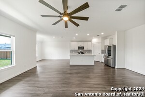 Foto del edificio - 10740 Rosalina Lp