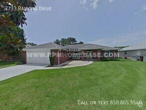 Building Photo - 7733 Ramona Dr